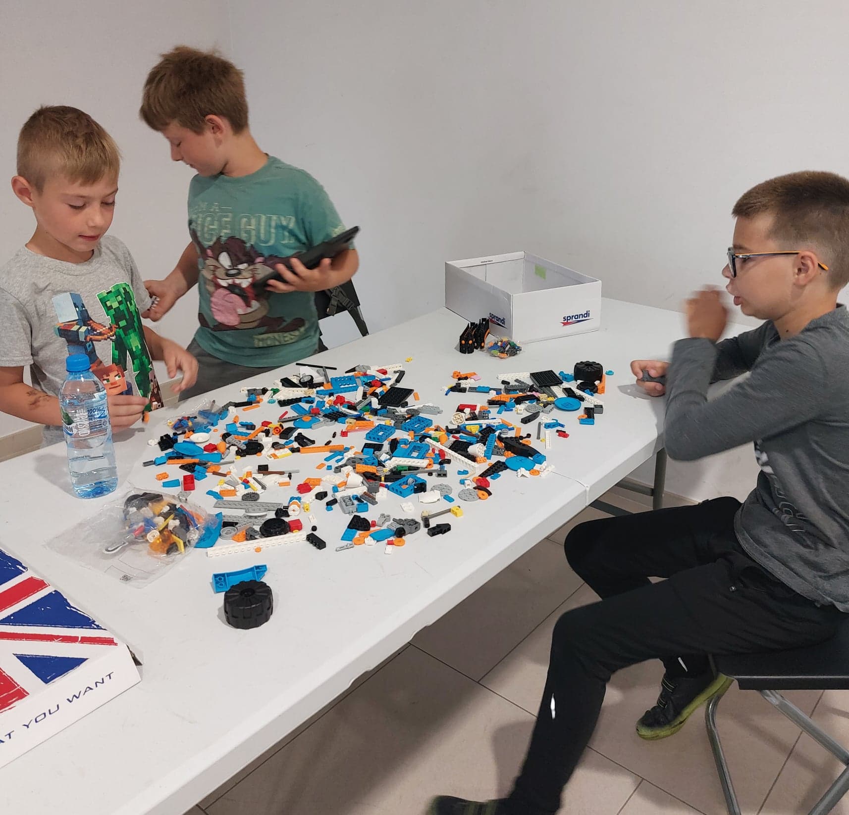 Akcje na wakacje’22 – LEGOBOTY cyber zajęcia