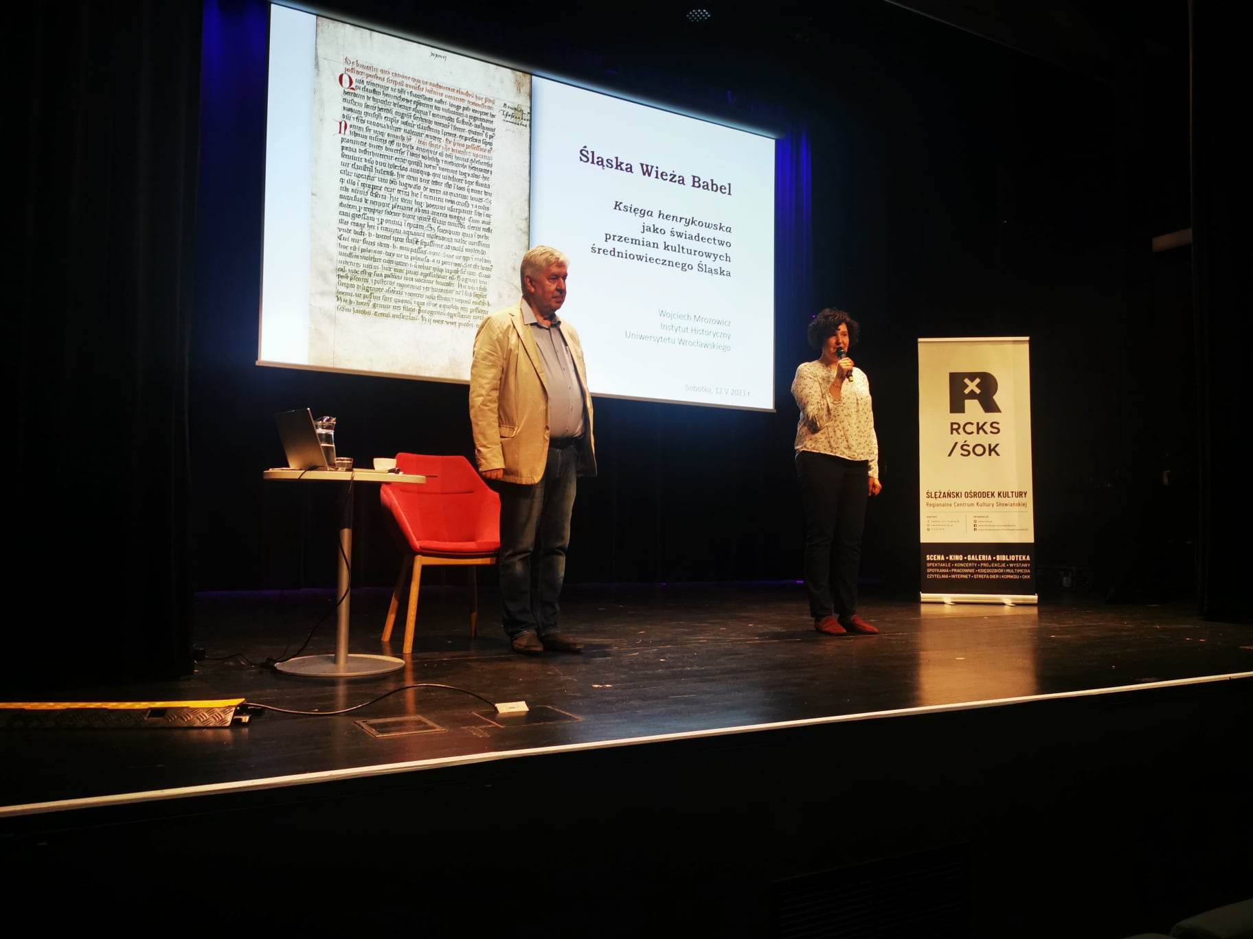 Tydzień/Maj Bibliotek – prelekcja dla młodych o Księdze henrykowskiej w Sobótce