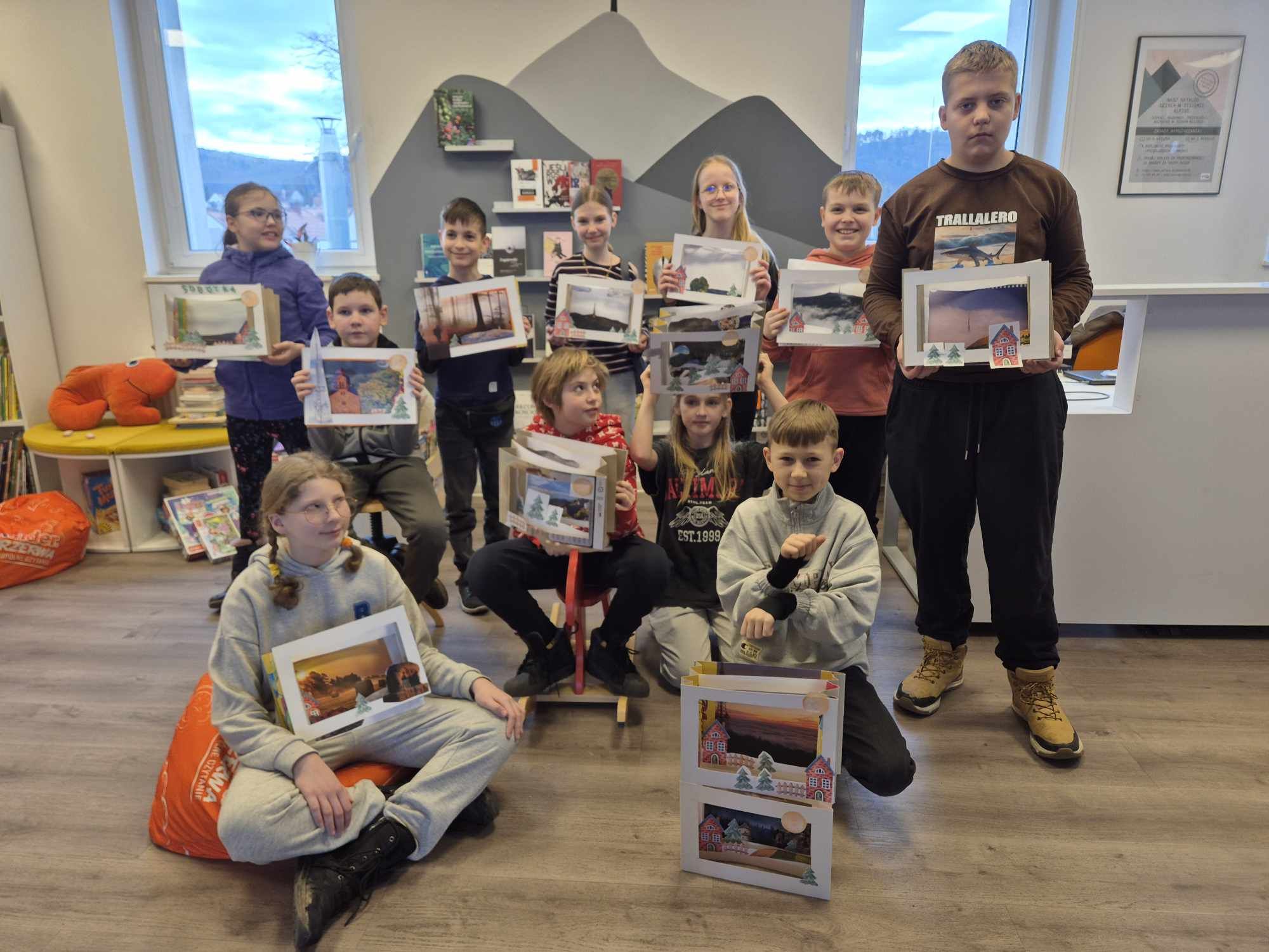 Książka tunelowa/Ferie w Bibliotece’2026